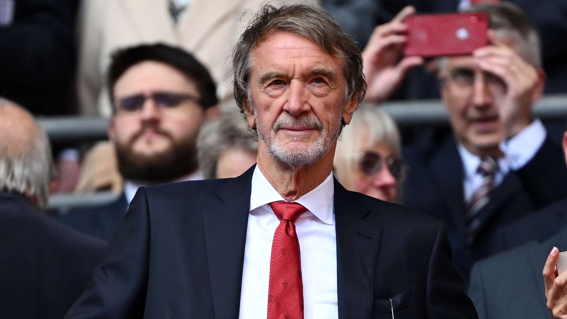 多运动员加 多运动员加